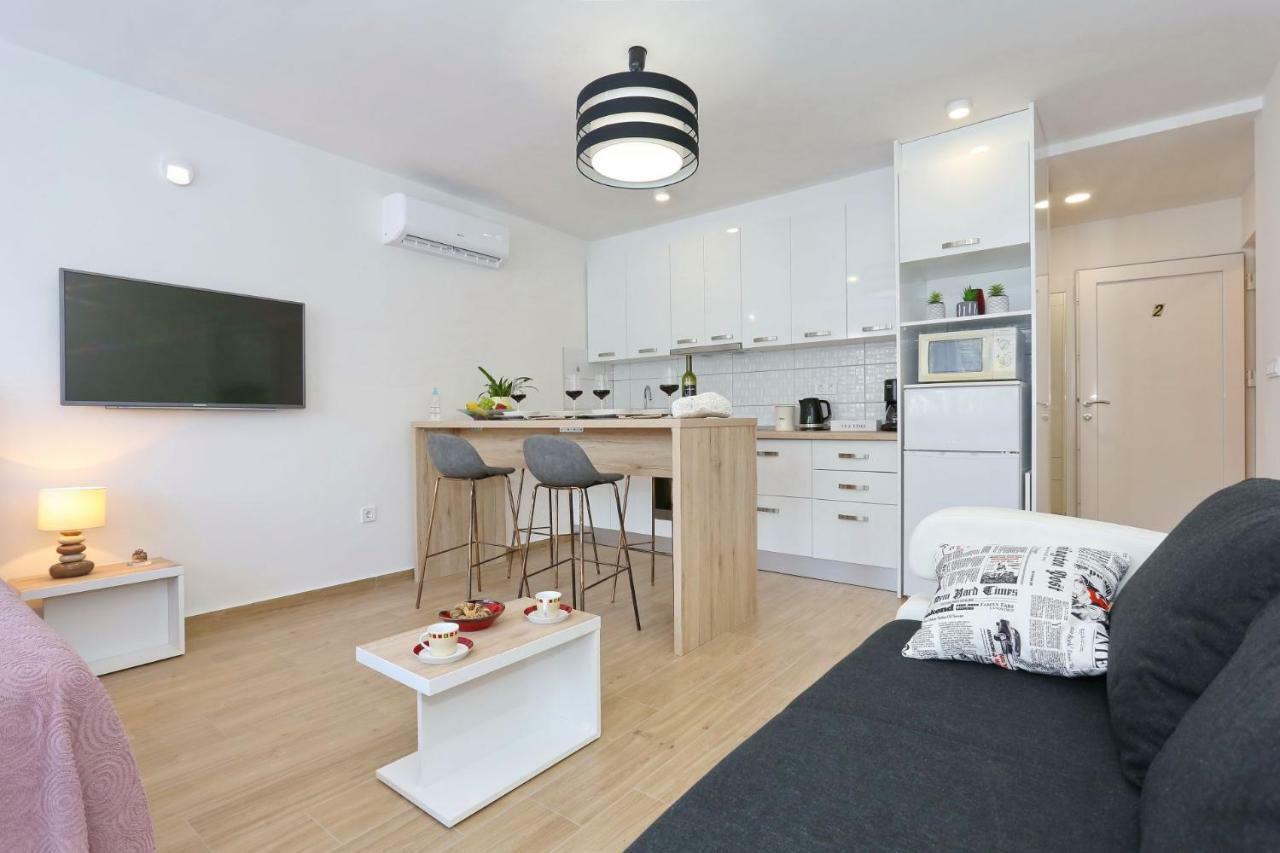 Two New Apartments By The Town Center Zadar Exterior photo